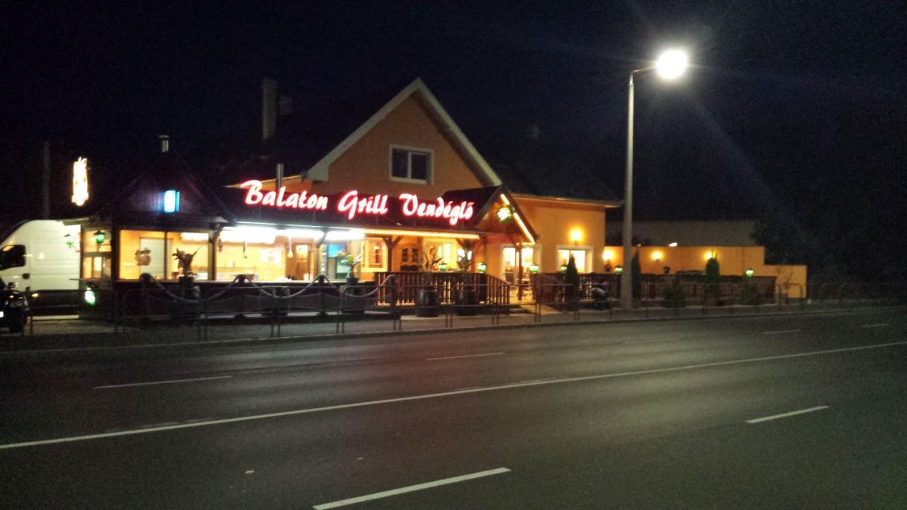 Balaton Grill Szallas Siofok Exterior photo